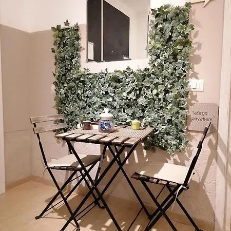 Piano Zero Apartment